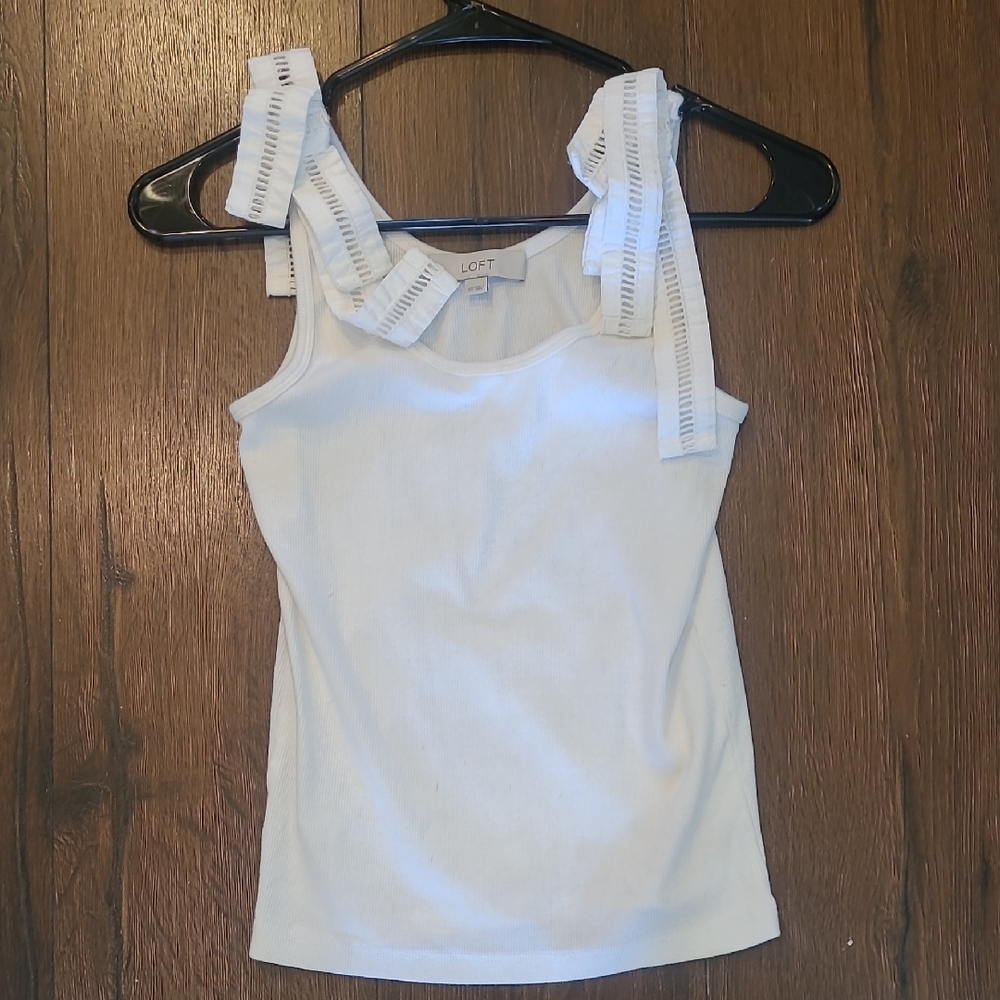 LOFT White Sleeveless Top